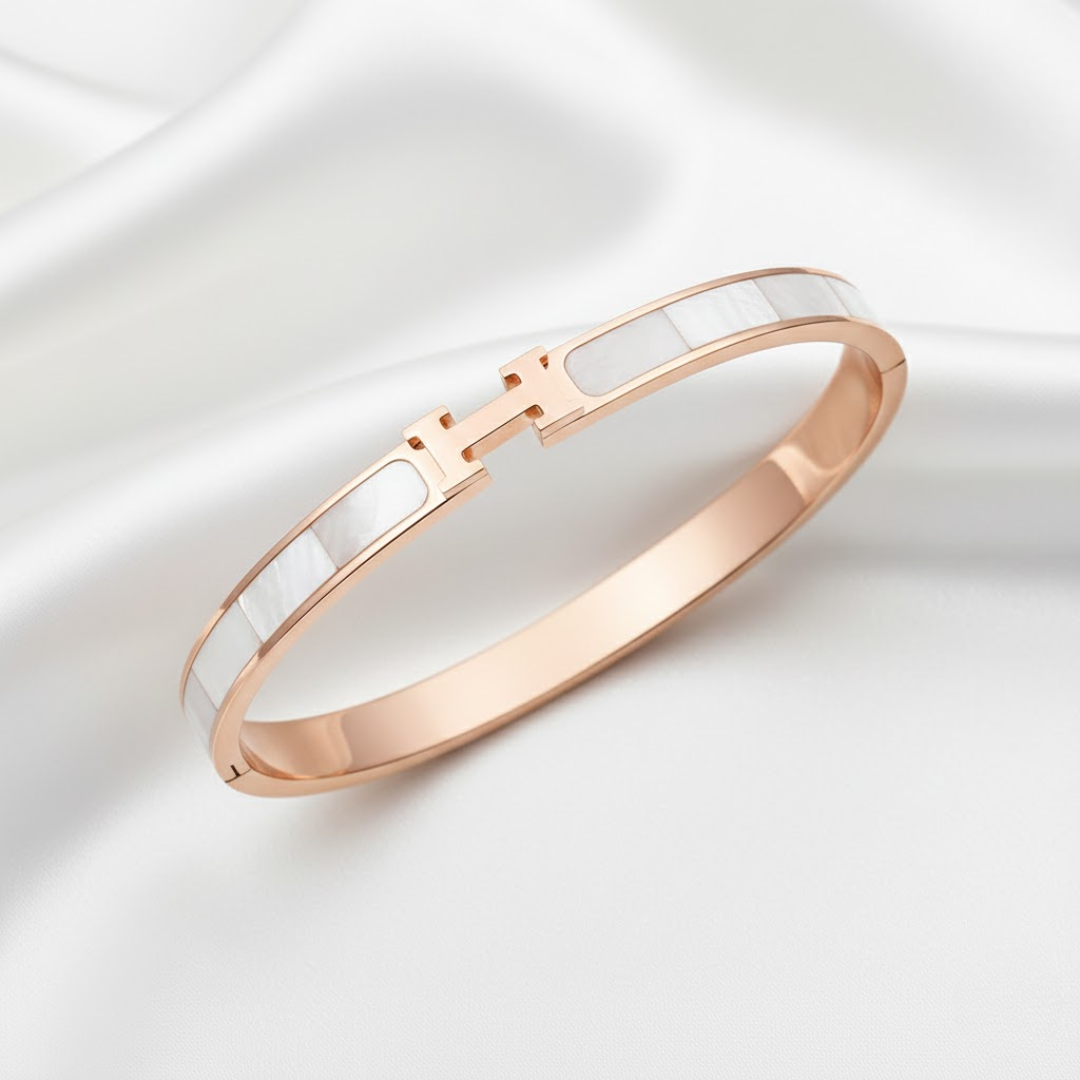 Luna H Silver Titanium Bangle