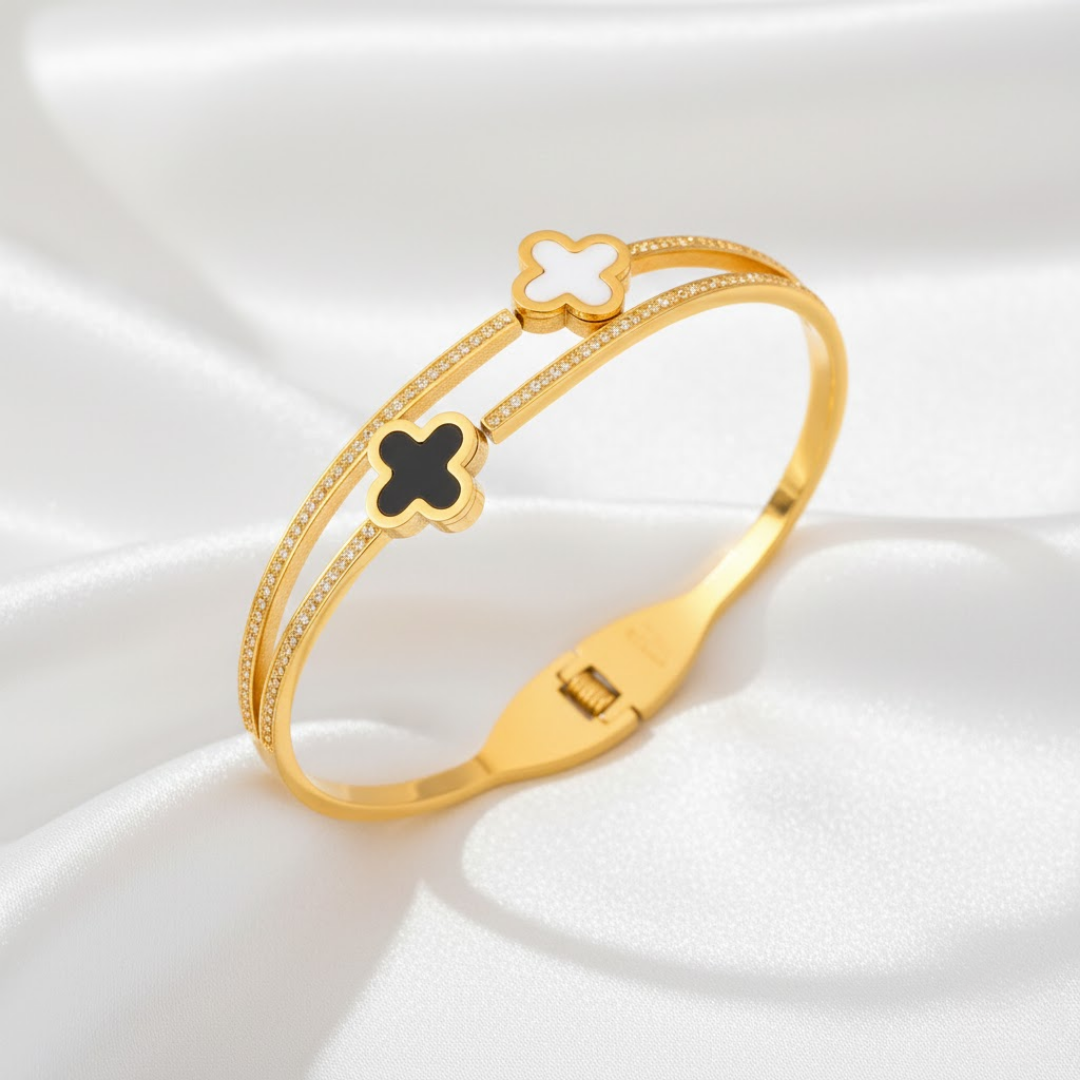 Clover Elise Gold Titanium Bangle