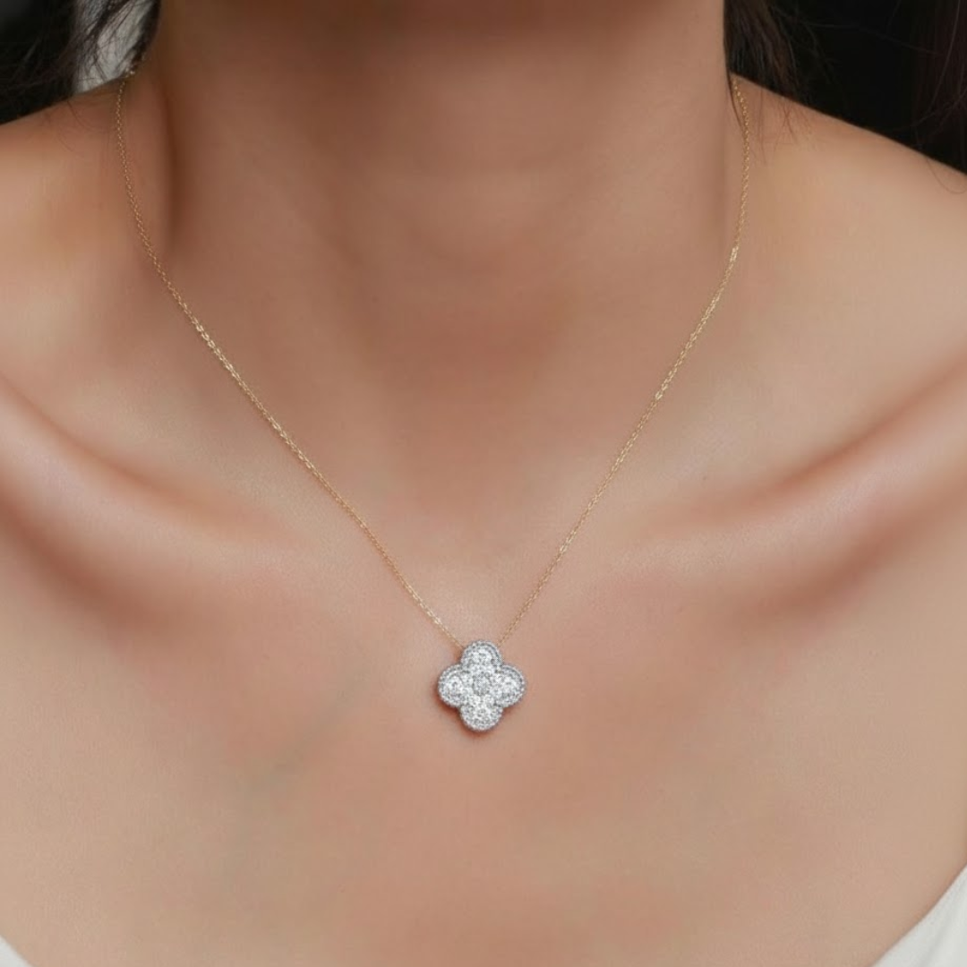 Eleia Clover Silver Titanium Necklace
