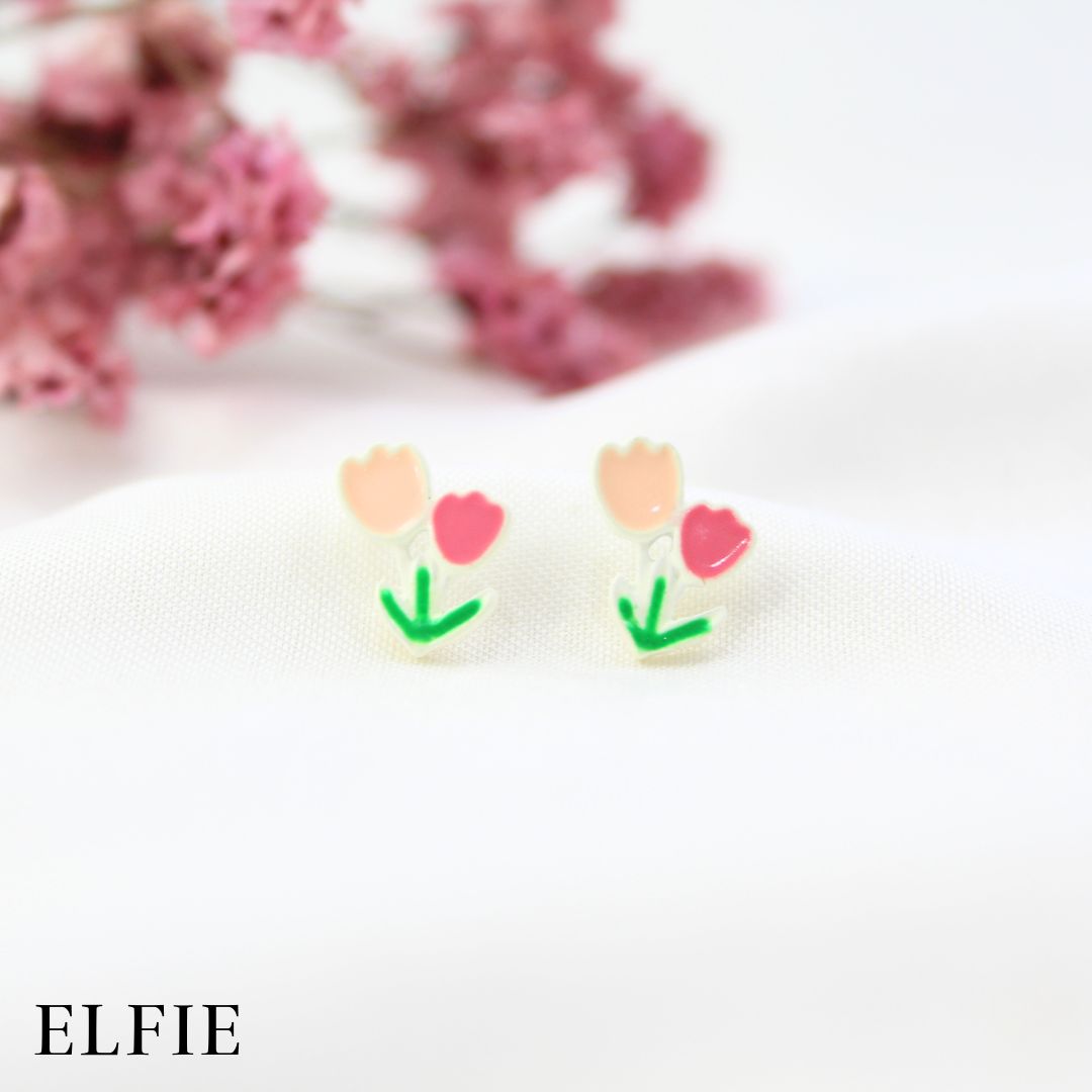 Maroon Tulip Stud Earring