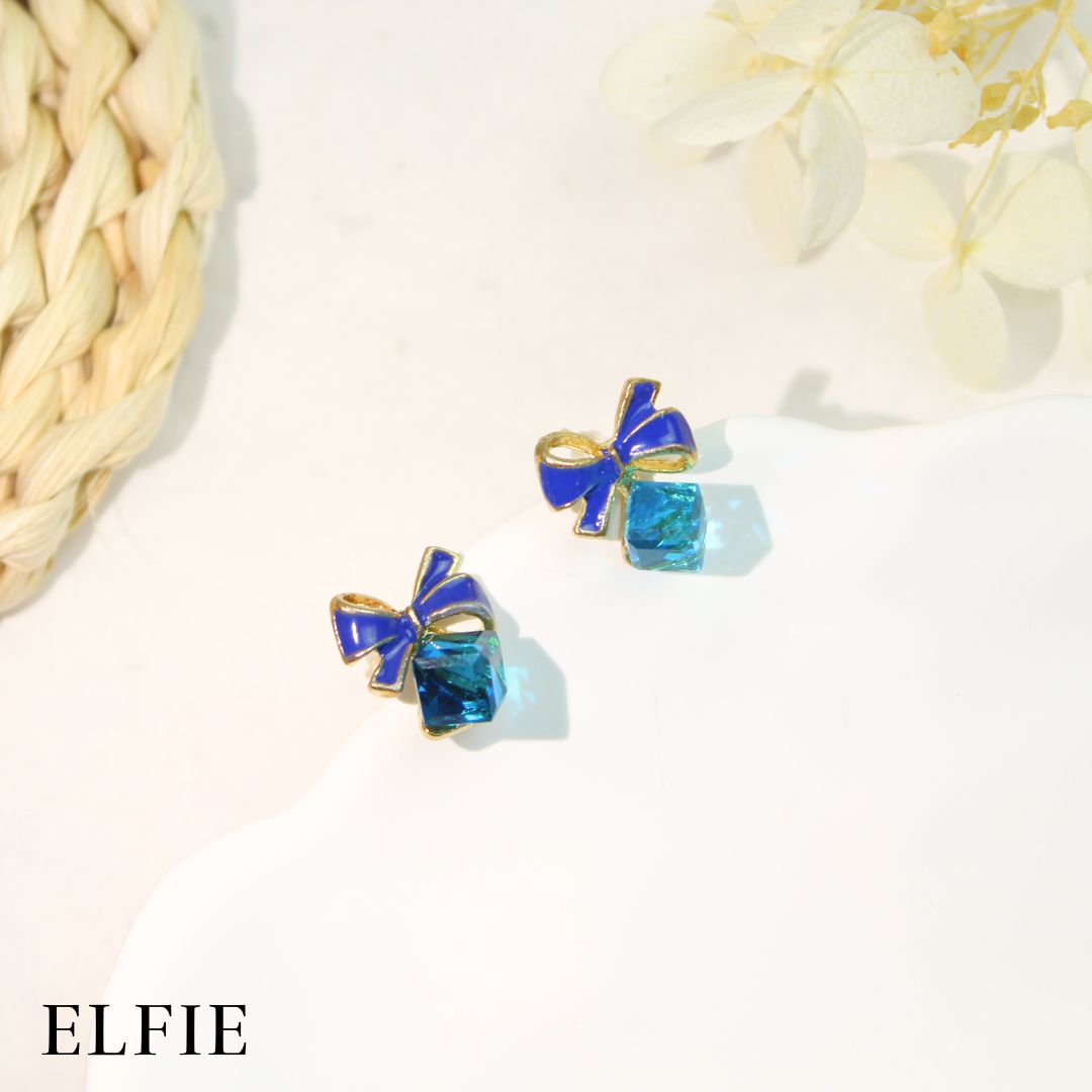 Crystal Cube With Bow Stud Earring