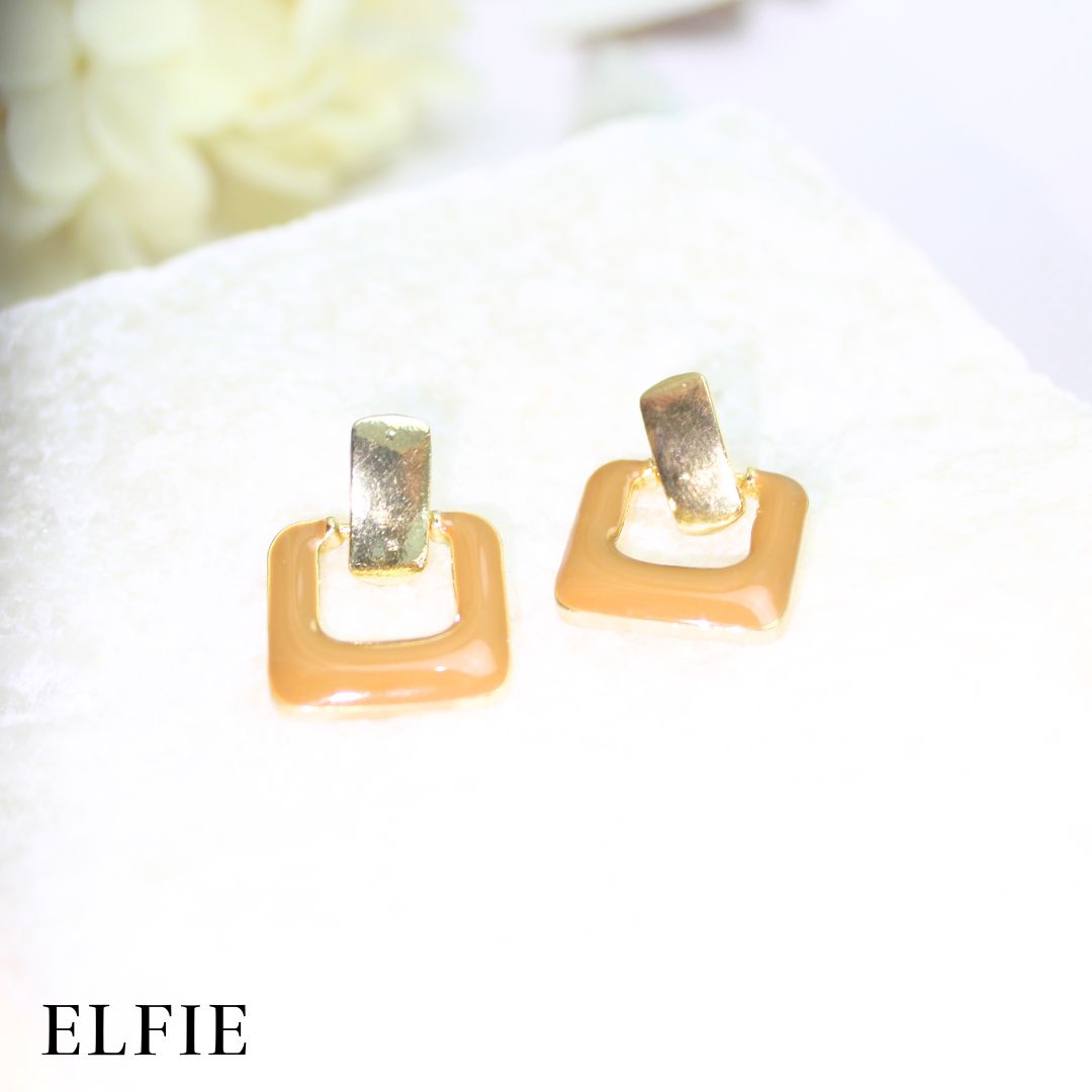 Elegant Brown Square Stud Earring