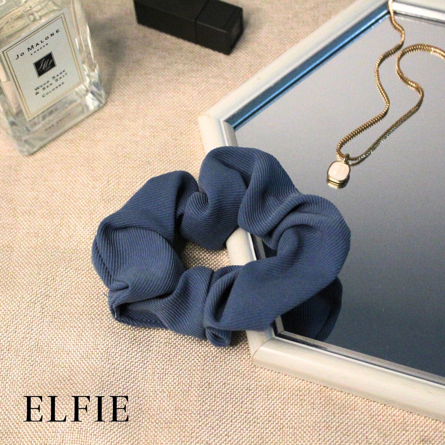 Jeanie Ribbed Scrunchie