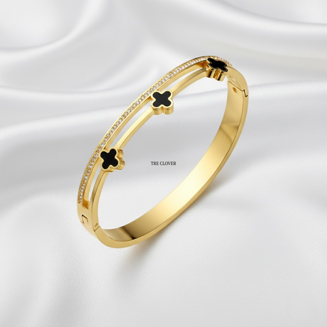 Tre Clover Rose Gold Titanium Bangle
