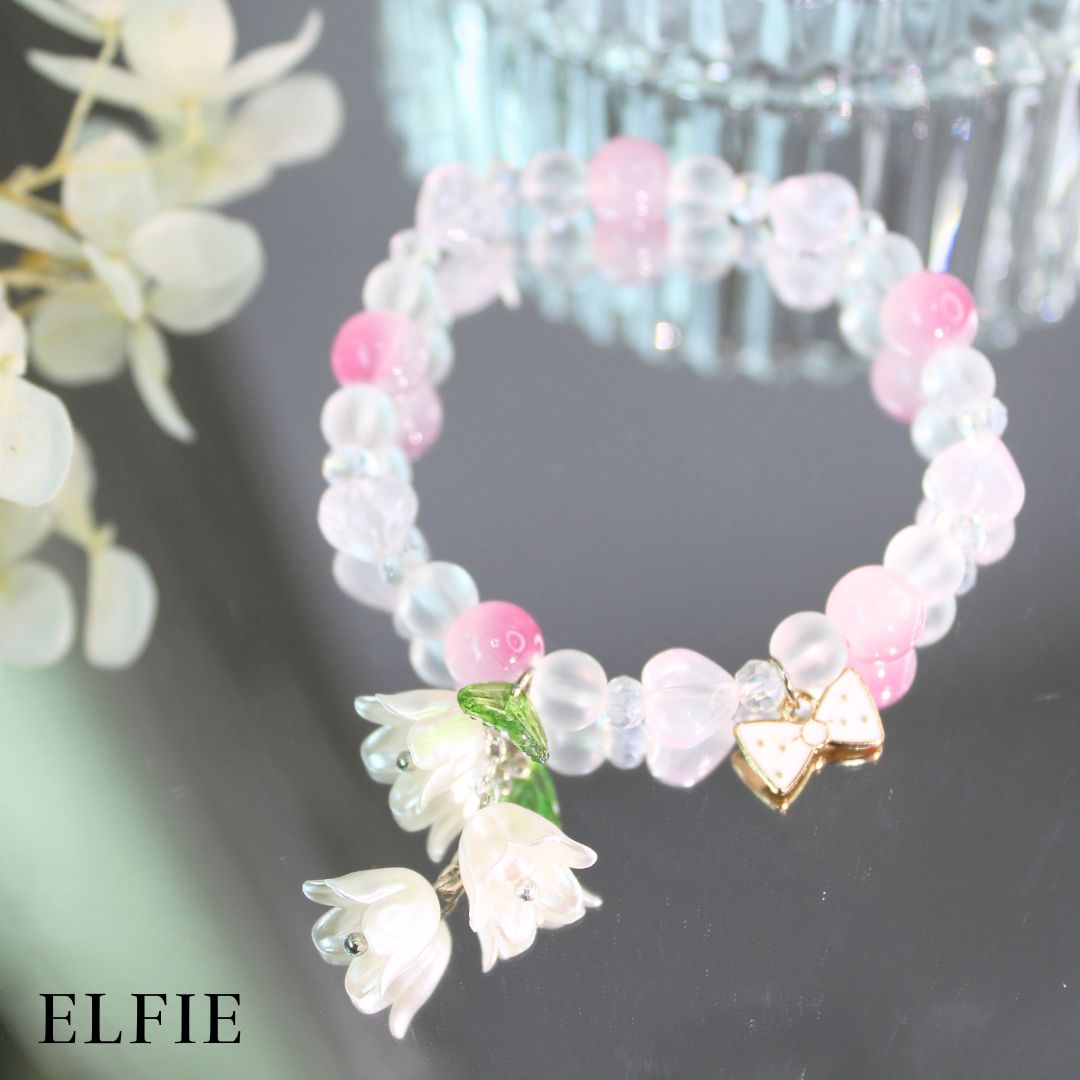 White Bell Flower Dangle Glass Bracelet