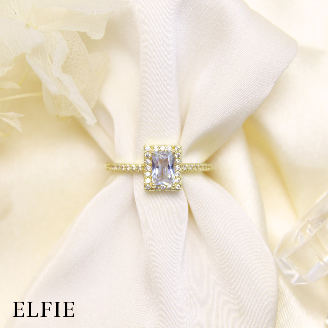 Square Diamond 18K Ring