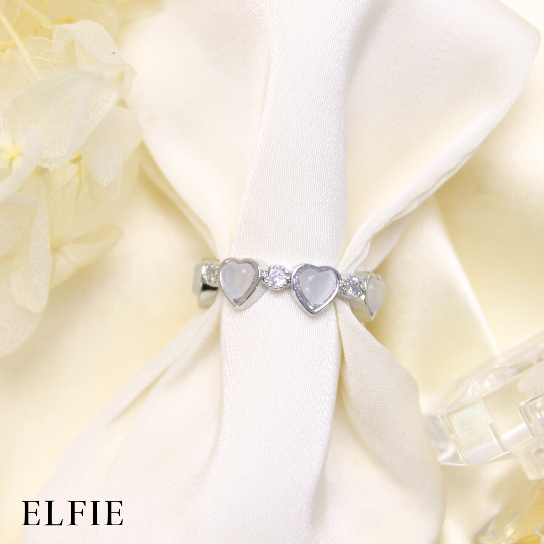 Dainty Heart 18K Ring