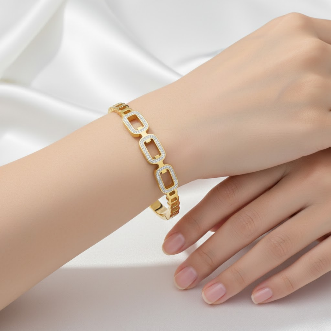 Diamond Chain Gold Titanium Bangle