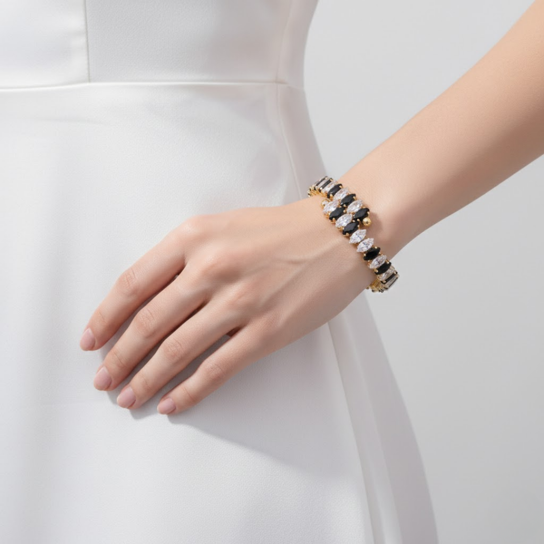 Velisse Noir Titanium Bangle
