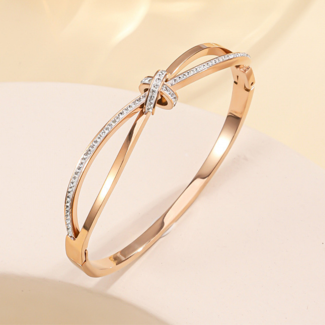 Althea Knot Gold Bangle