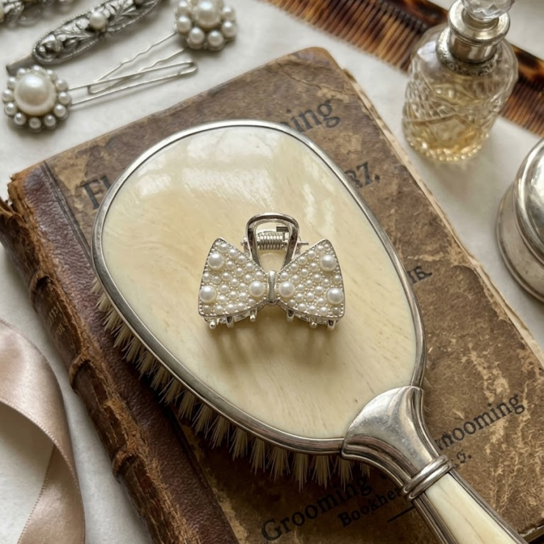 Angelique Bow Hair Pin Accessories