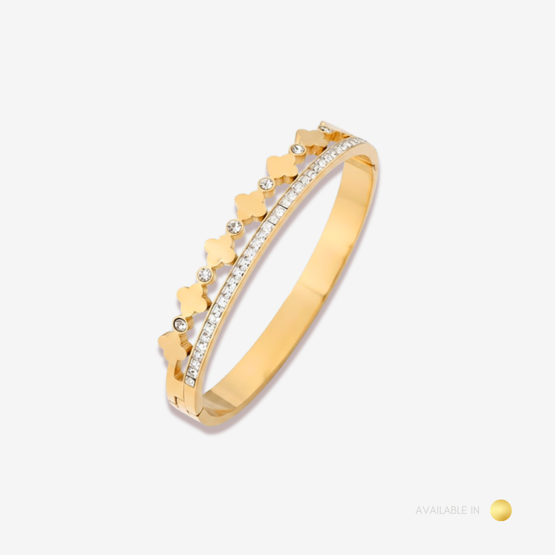 Ava Clover Gold Titanium Bangle