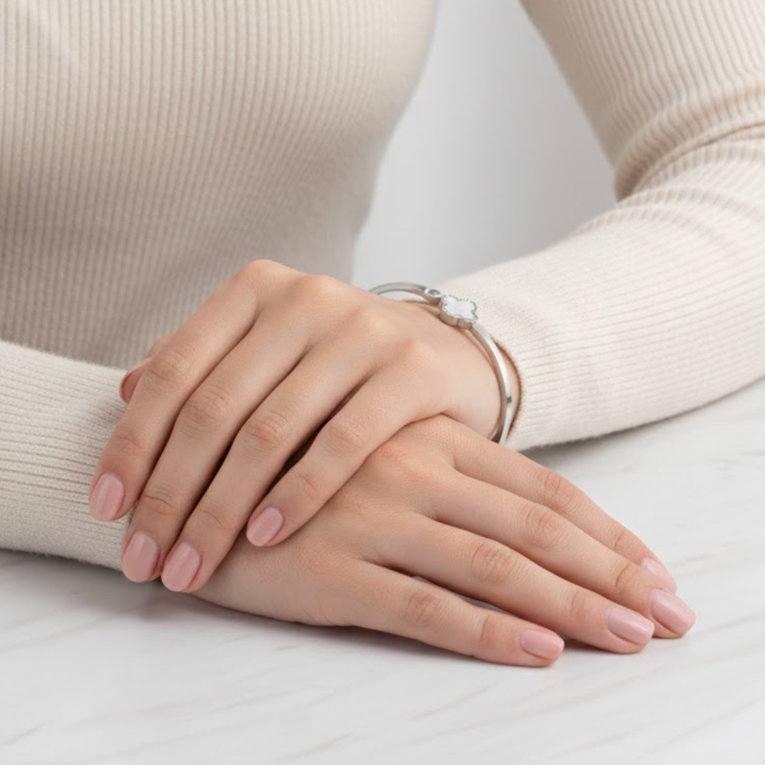 Aurelia Clover Silver Bangle