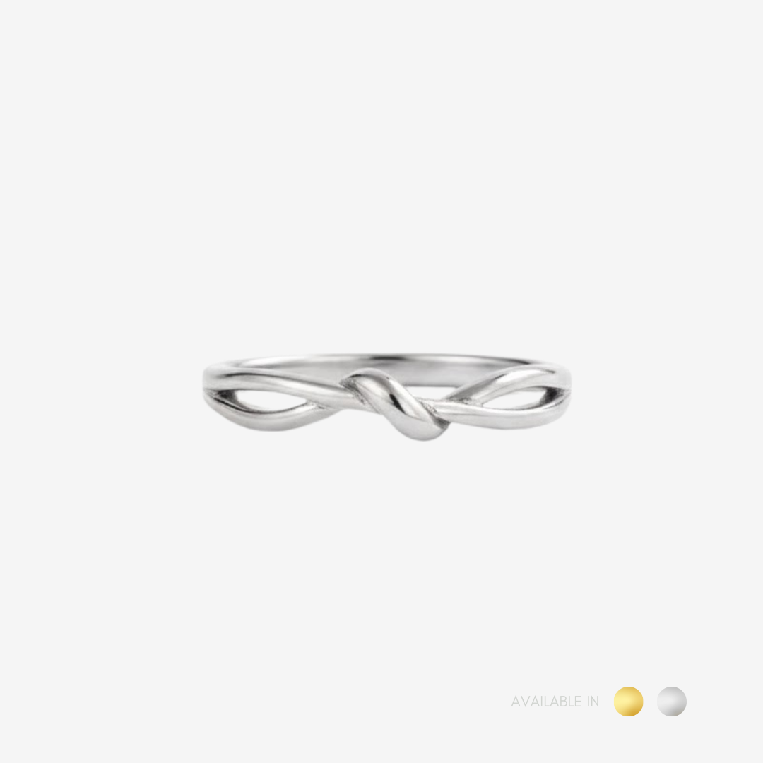 Aven Knot Gold Titanium Ring