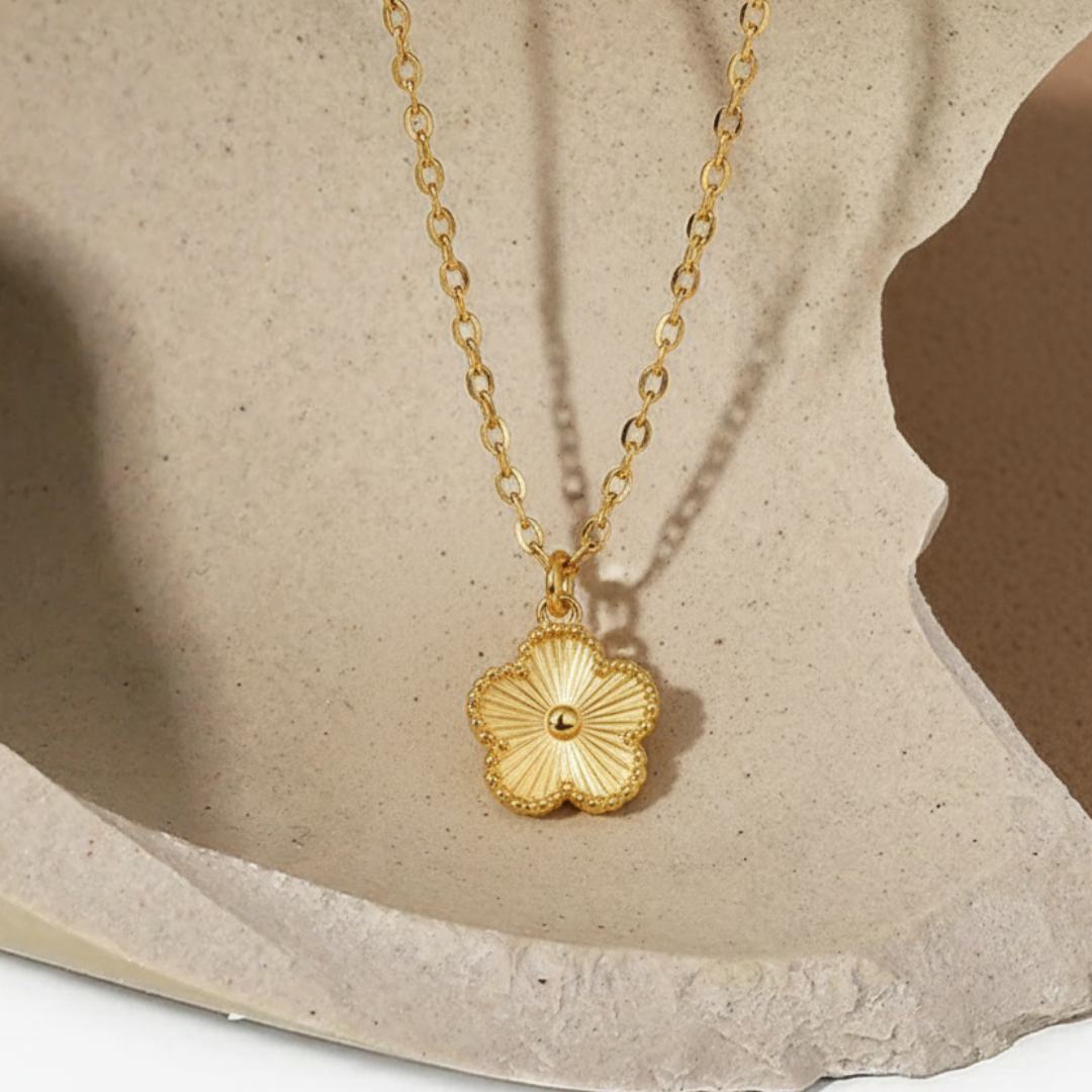 Ever Bloom Titanium Necklace