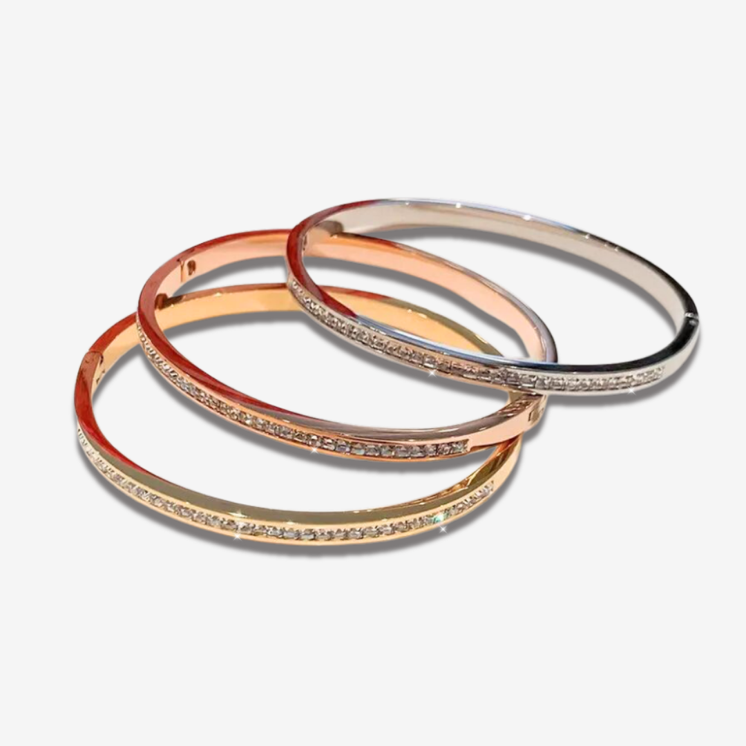 Gleira Mist Silver Bangle