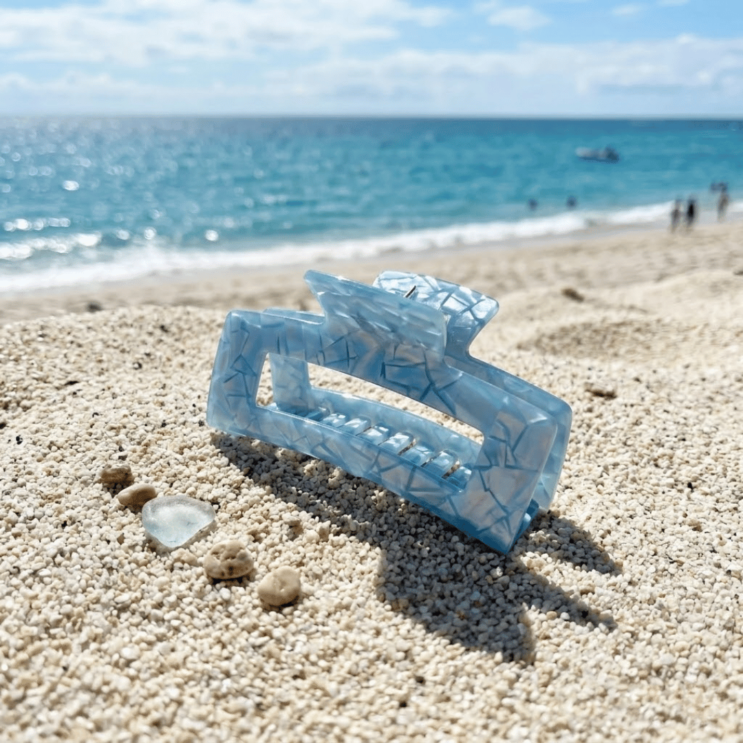 Iridelle Aurora Blue Hair Claw Accessories