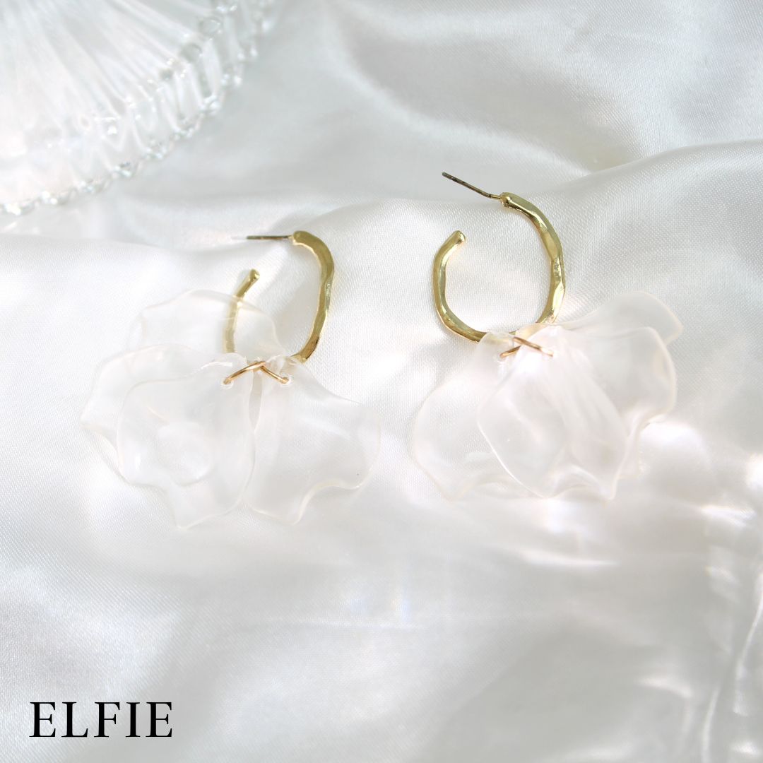 Pearlescent Petals Earring