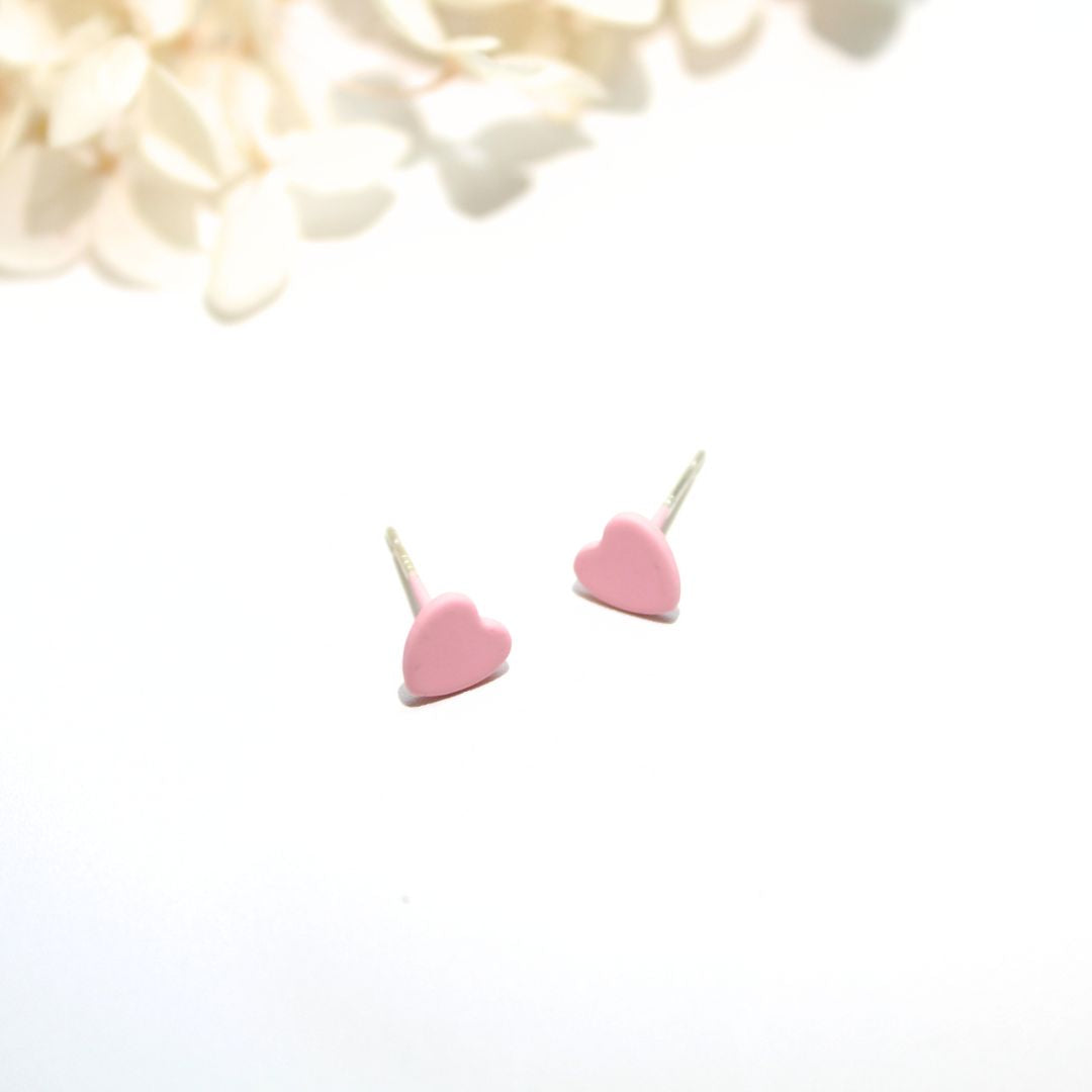 Love Design Stud Earring