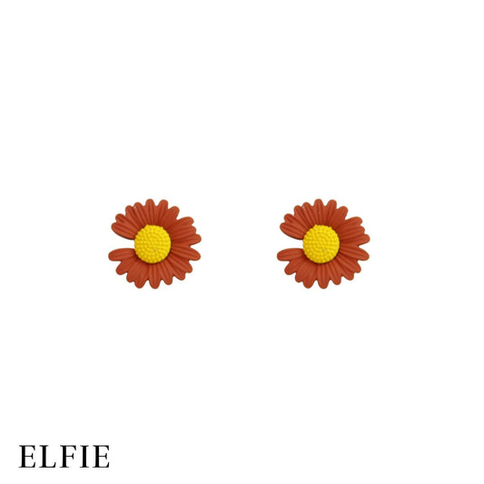 Minusone Petal Stud Earring