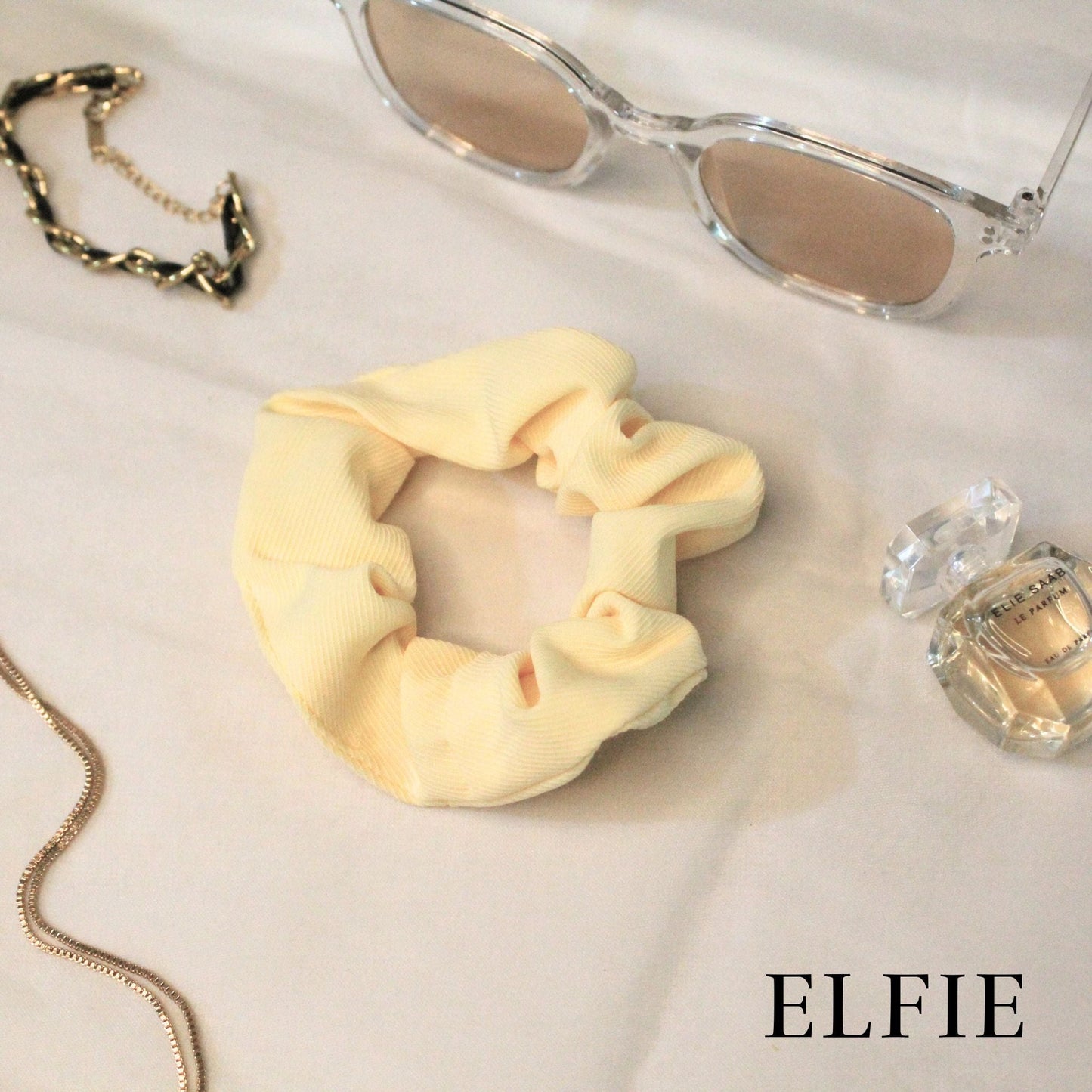 Jeanie Ribbed Scrunchie