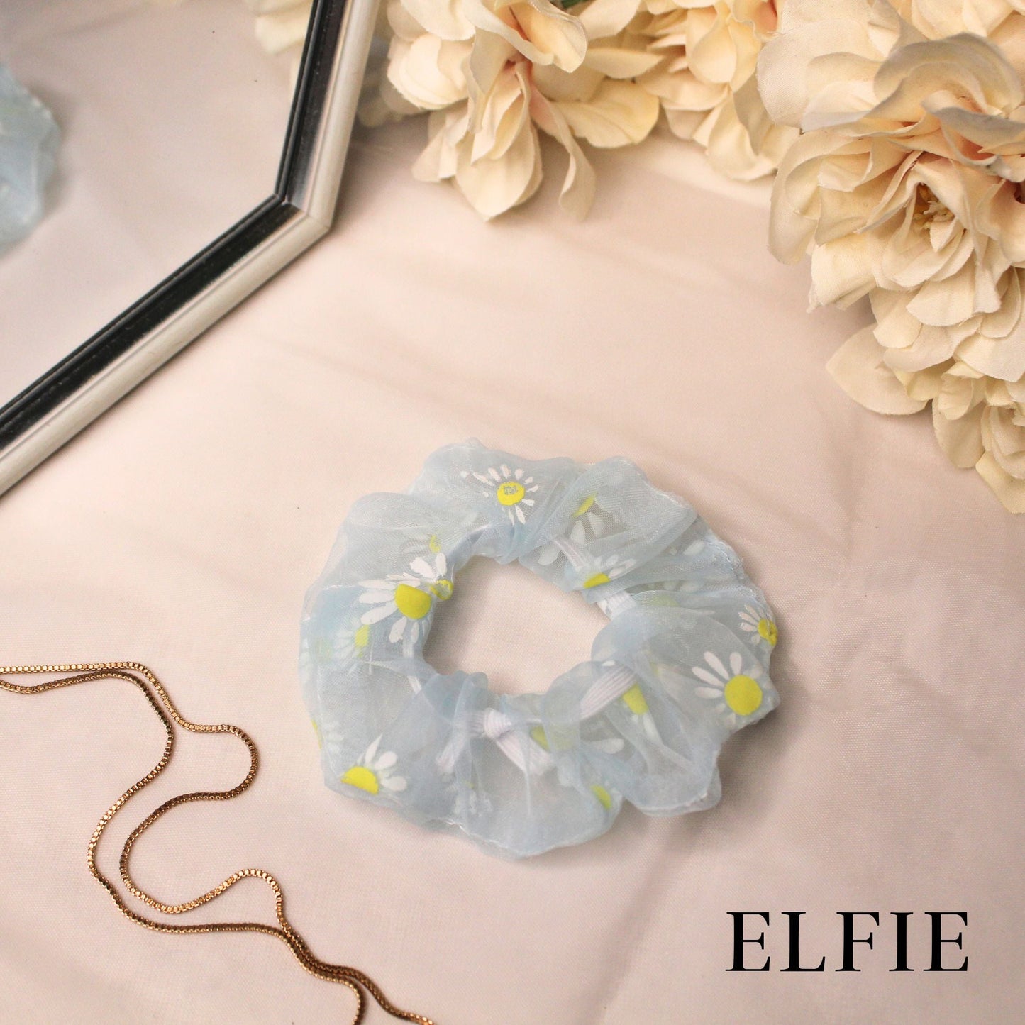 Daisy Printed Organza Scrunchie