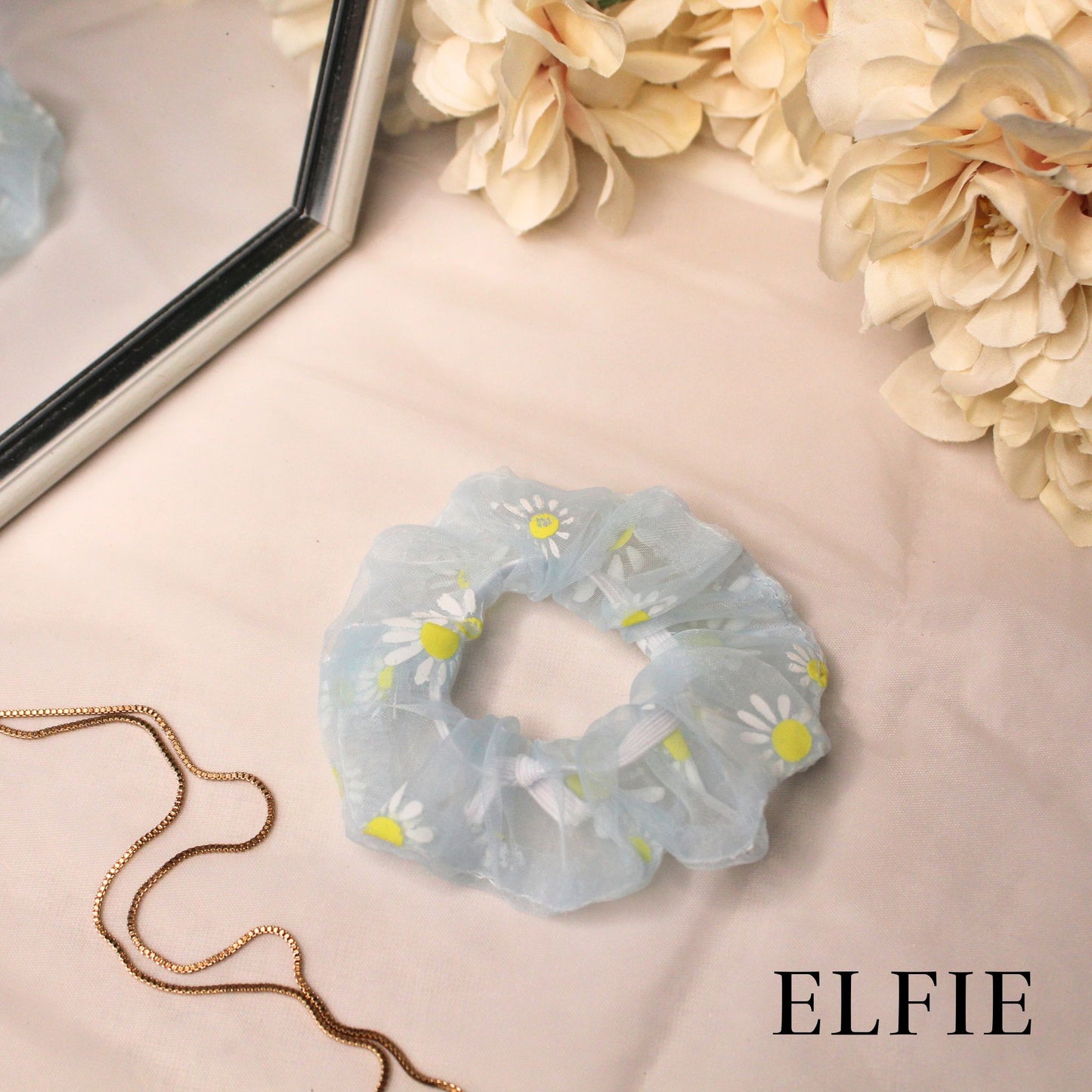 Daisy Printed Organza Scrunchie