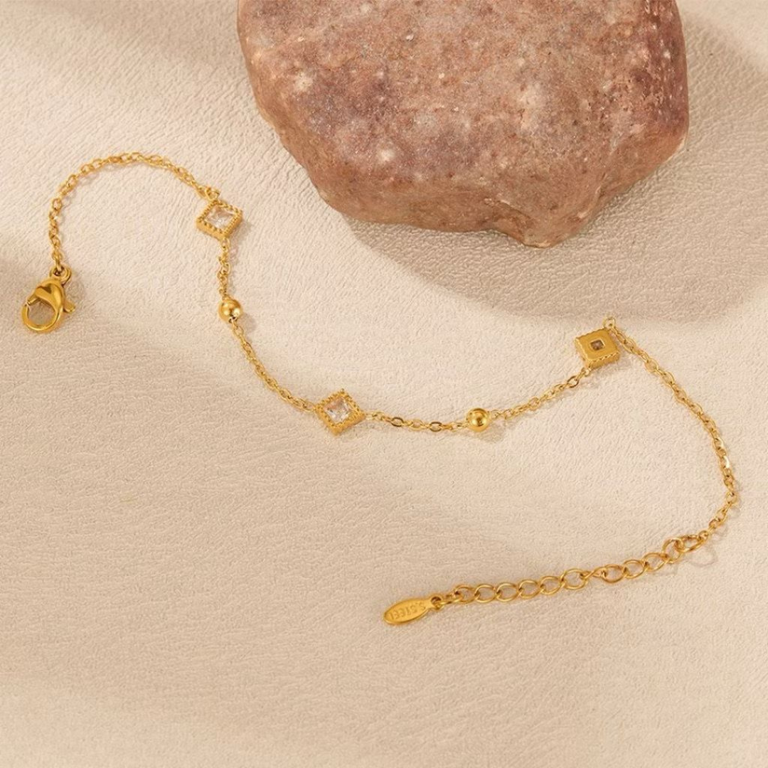 Seira Gold Titanium Bracelet