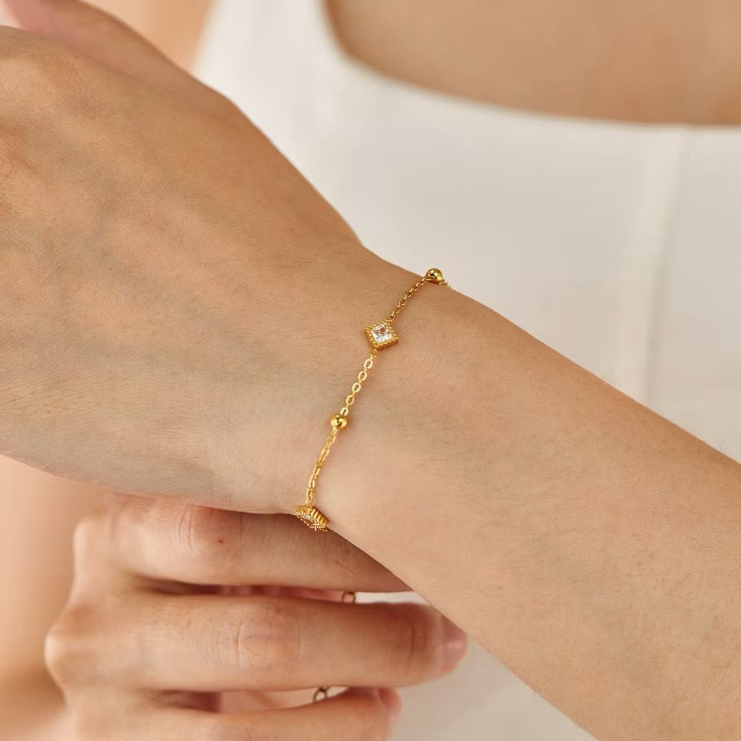 Seira Gold Titanium Bracelet