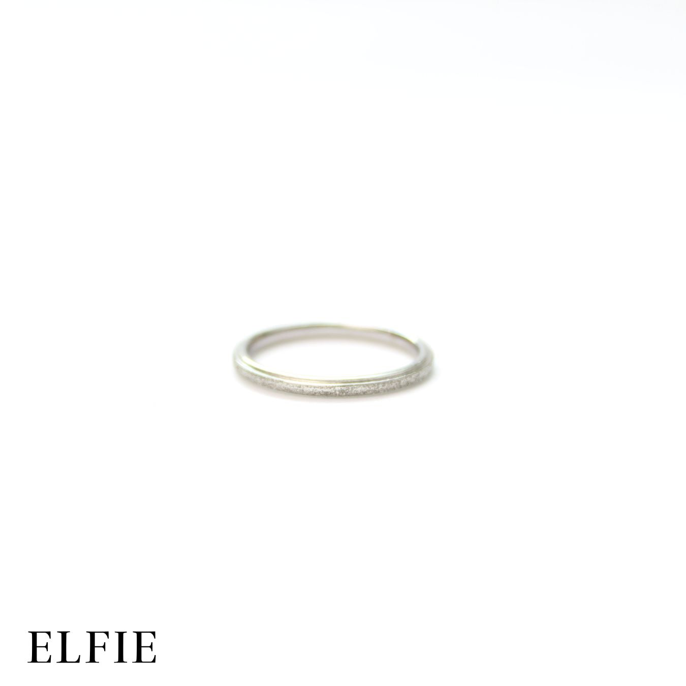 Shiny Slim Strip Titanium Ring